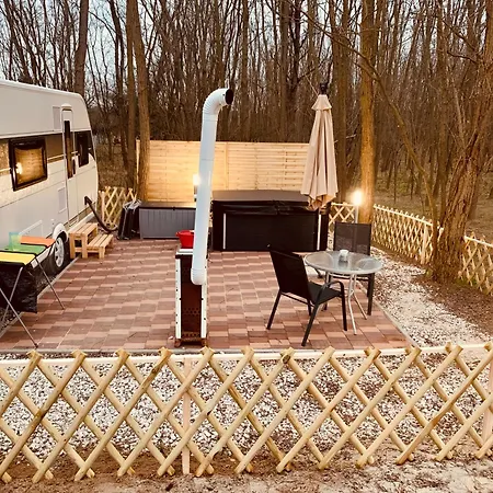 Wow! - Wood & Wellness Apartmanhazak Hodoshat Apartmán