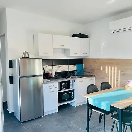Wow! - Wood & Wellness Apartmanhazak Hodoshat * Nikla