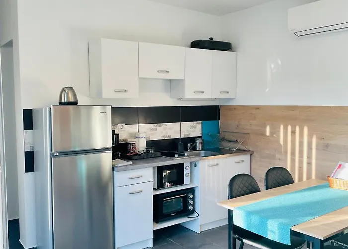 Wow! - Wood & Wellness Apartmanhazak Hodoshat * Nikla