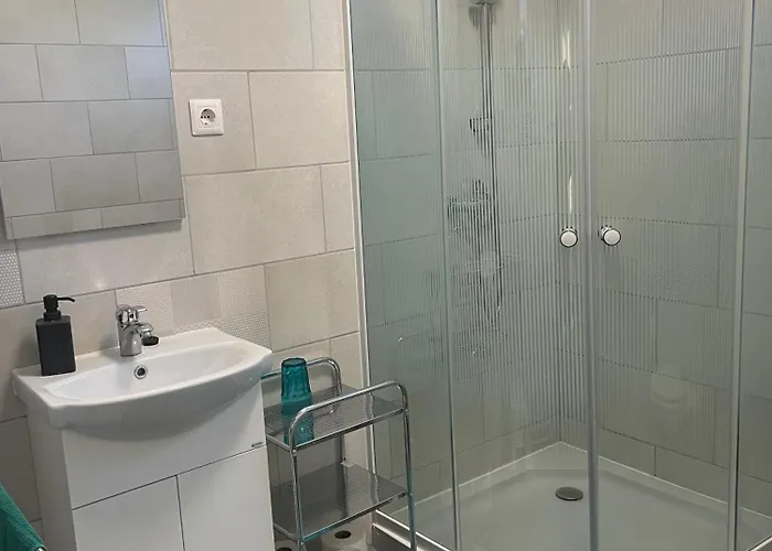 דירה Wow! - Wood & Wellness Apartmanhazak Hodoshat