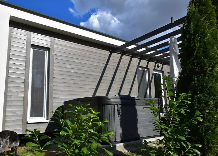 Wow! - Wood & Wellness Apartmanhazak Hodoshat *